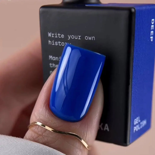 BIBLIOTEKA Gel Polish №031 Deep 10ml - Blau neon Farbe