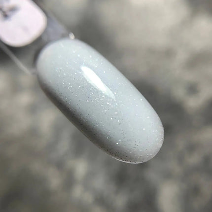 Edler Grundlack Cover Opal №64 Cold Milk mit silbernem Schimmer 9ml