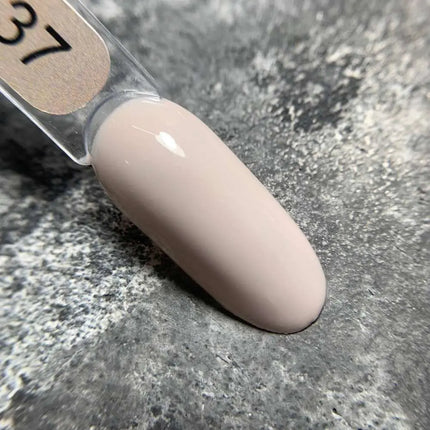 Edler Gel-Nagellack Farbton Nr. 37 Hellbeige 9 ml