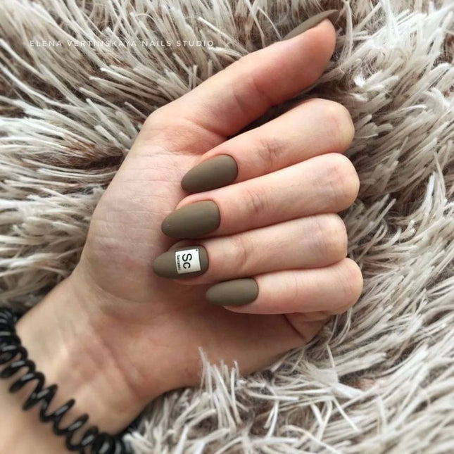 Gel Polish Desire №122 grayish brown 8ml KARO