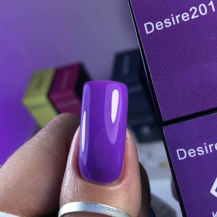 Гель-лак Desire №200 глубокий розовый 8 мл KARO