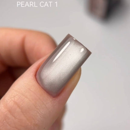 Гель-лак Cat Eye Pearl №1 Срібло 10 мл KARO