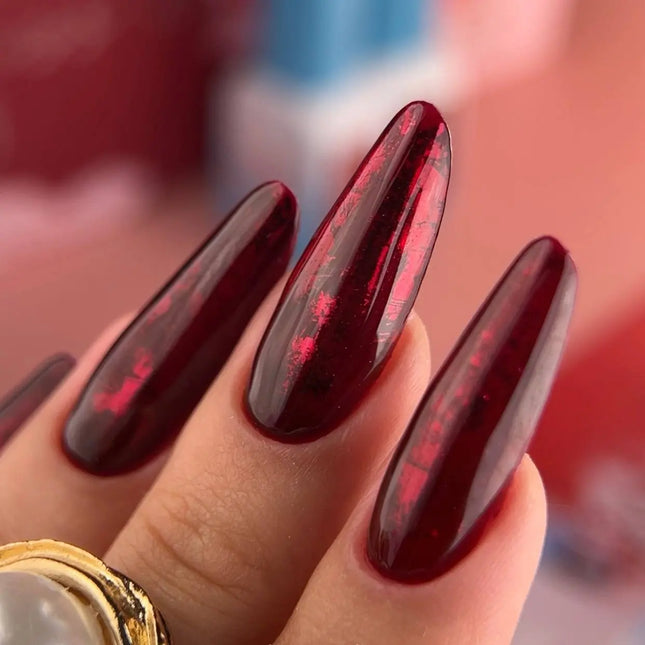Luna Gel Polish №262 Kiss Deep Red 8ml