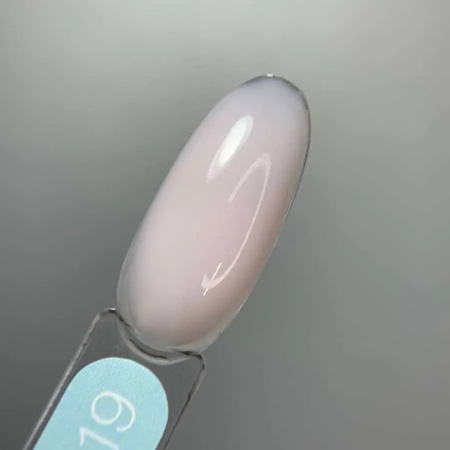 Luna Premium Gel №19 Milky з прохолодним рожевим відтінком 30 мл