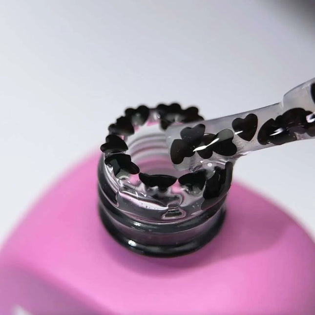 Luna Decklack Romantic Black mit dekorativen Herzen 13ml