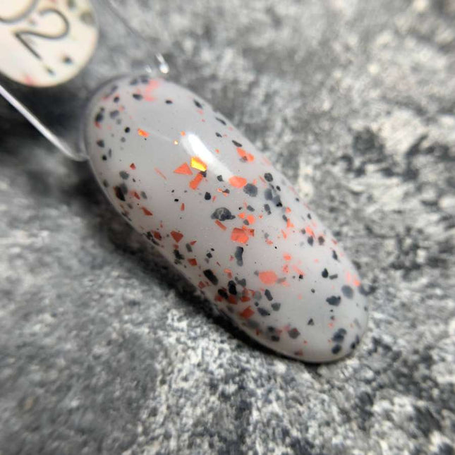 Luna Marble Grundlack №02 Milch mit schwarzer und oranger Folie 13ml