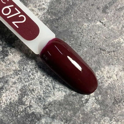 MOON Gel-Nagellack Nr. 672 Chocolate Cherry 8ml
