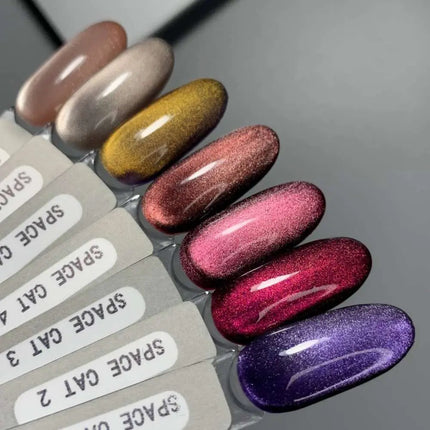 Saga Cat Eye Space №1 Violet 10ml