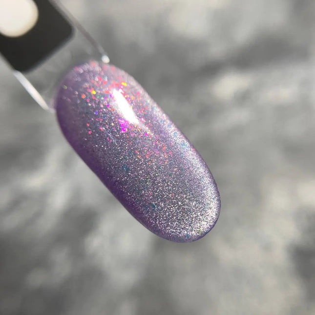 Saga Cat Eye Shine Nr. 10 Light Lavender mit holografischem Glitzer 9ml