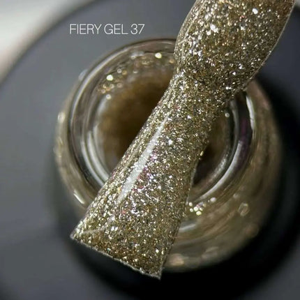 Saga Fiery Gel-Lack №37 Hellgold 9ml