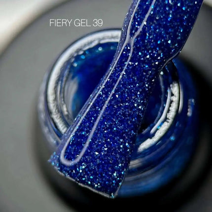 Saga Fiery Gel-Lack №39 Tiefblau 9ml
